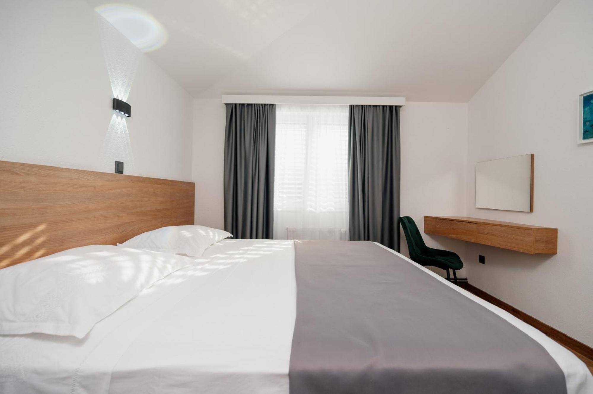 Apartments Kudelik Trogir Eksteriør bilde