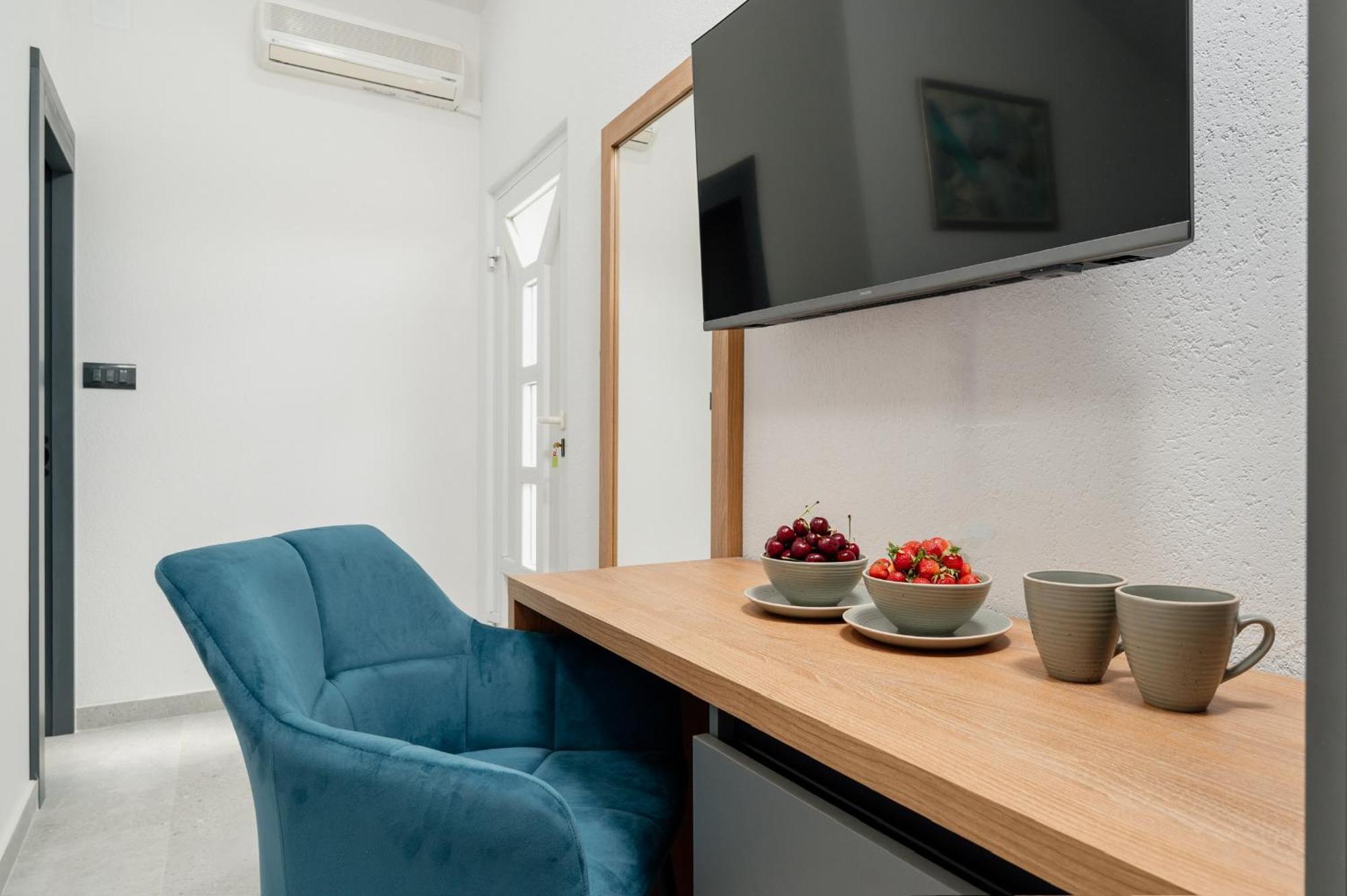 Apartments Kudelik Trogir Eksteriør bilde