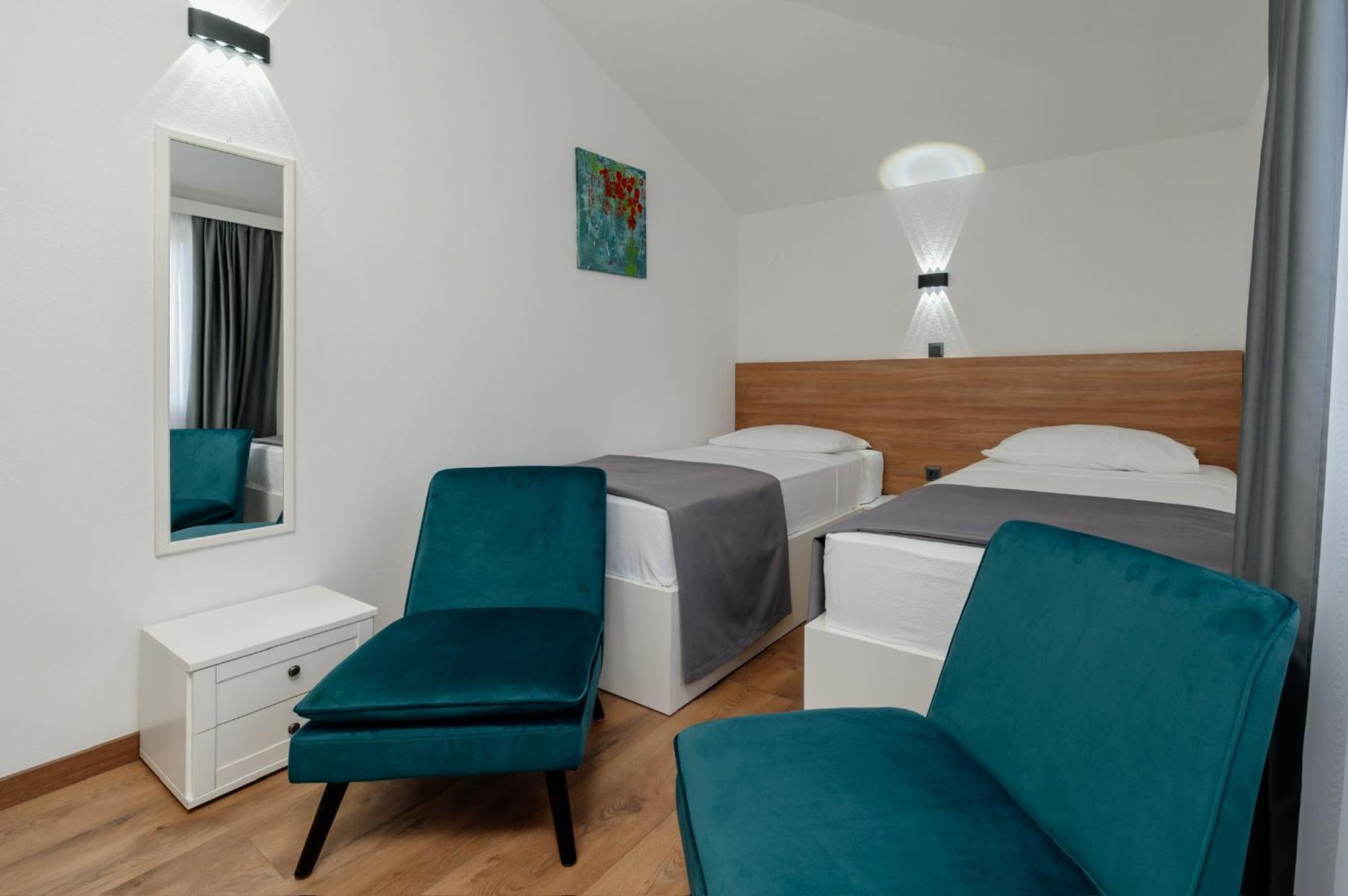 Apartments Kudelik Trogir Eksteriør bilde