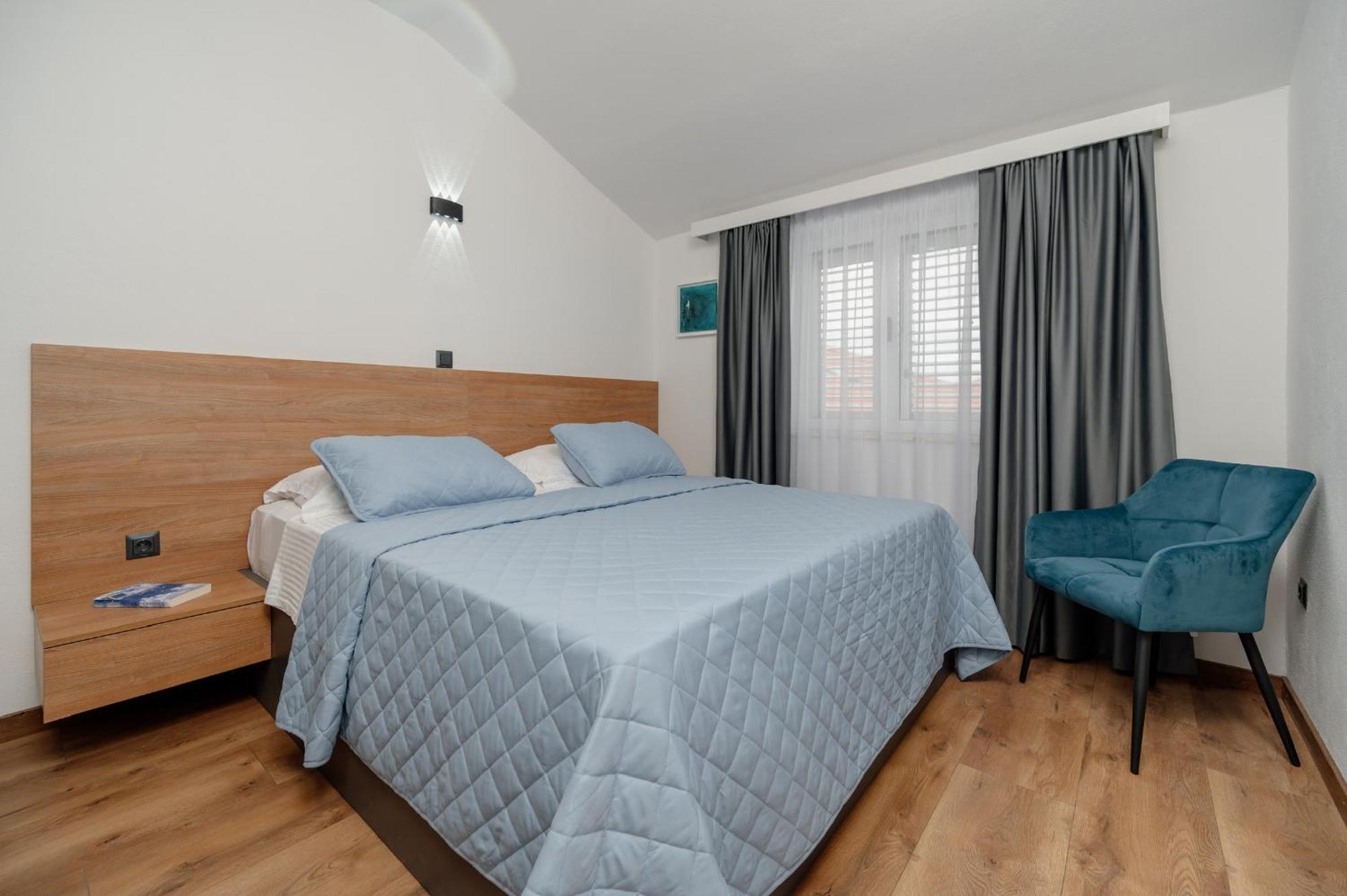 Apartments Kudelik Trogir Eksteriør bilde