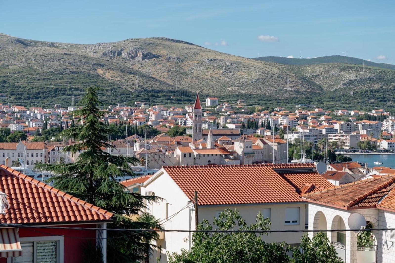 Apartments Kudelik Trogir Eksteriør bilde